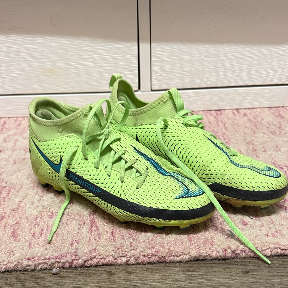 Nike Phantom Kids Sneakers - Neon Green and Blue
